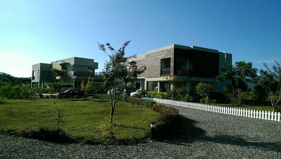 Maple Feeling Vacation Farm Guest House Guangfu Bagian luar foto